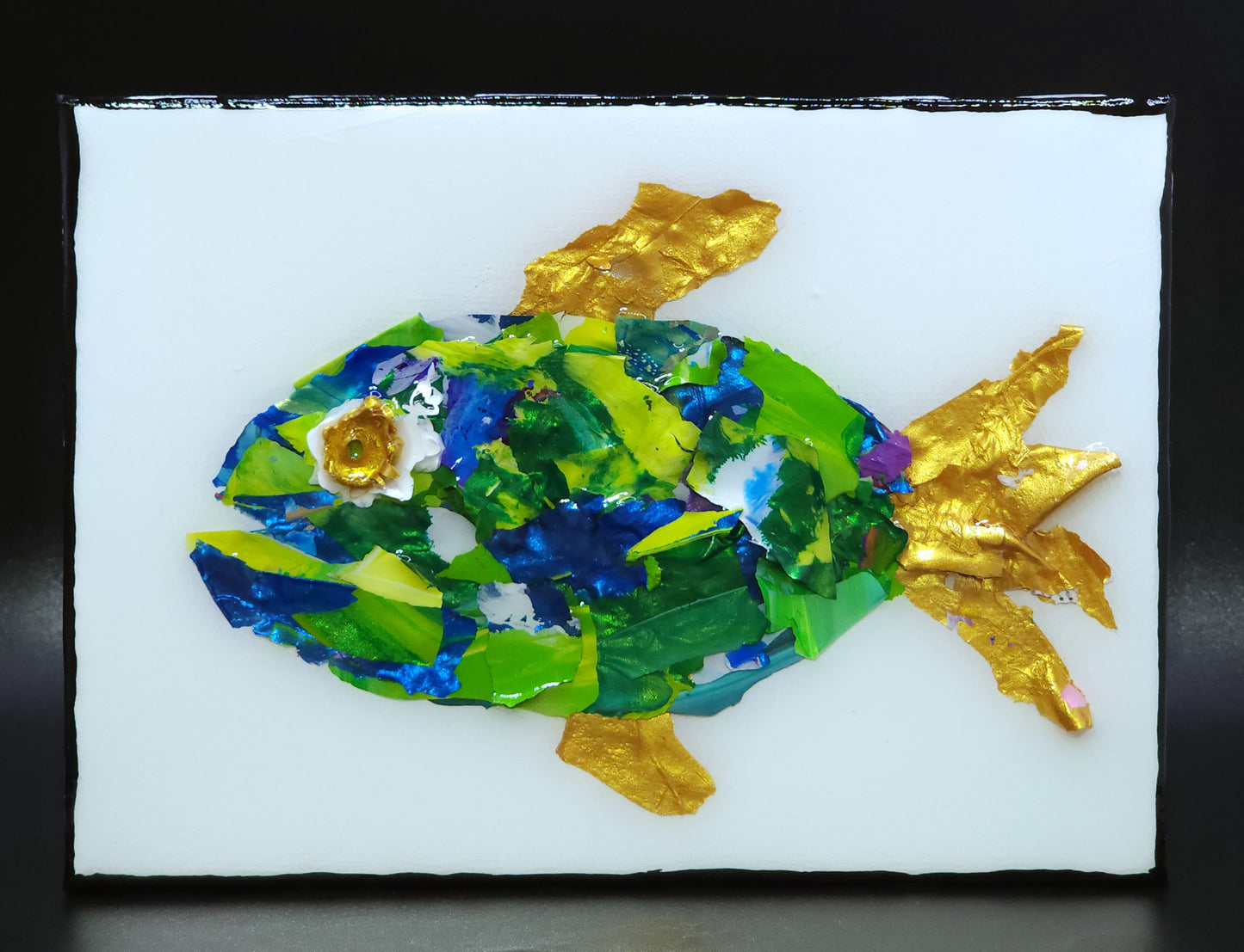 Recycled Acrylic Fish Art 5 x 7 - "Darwin"